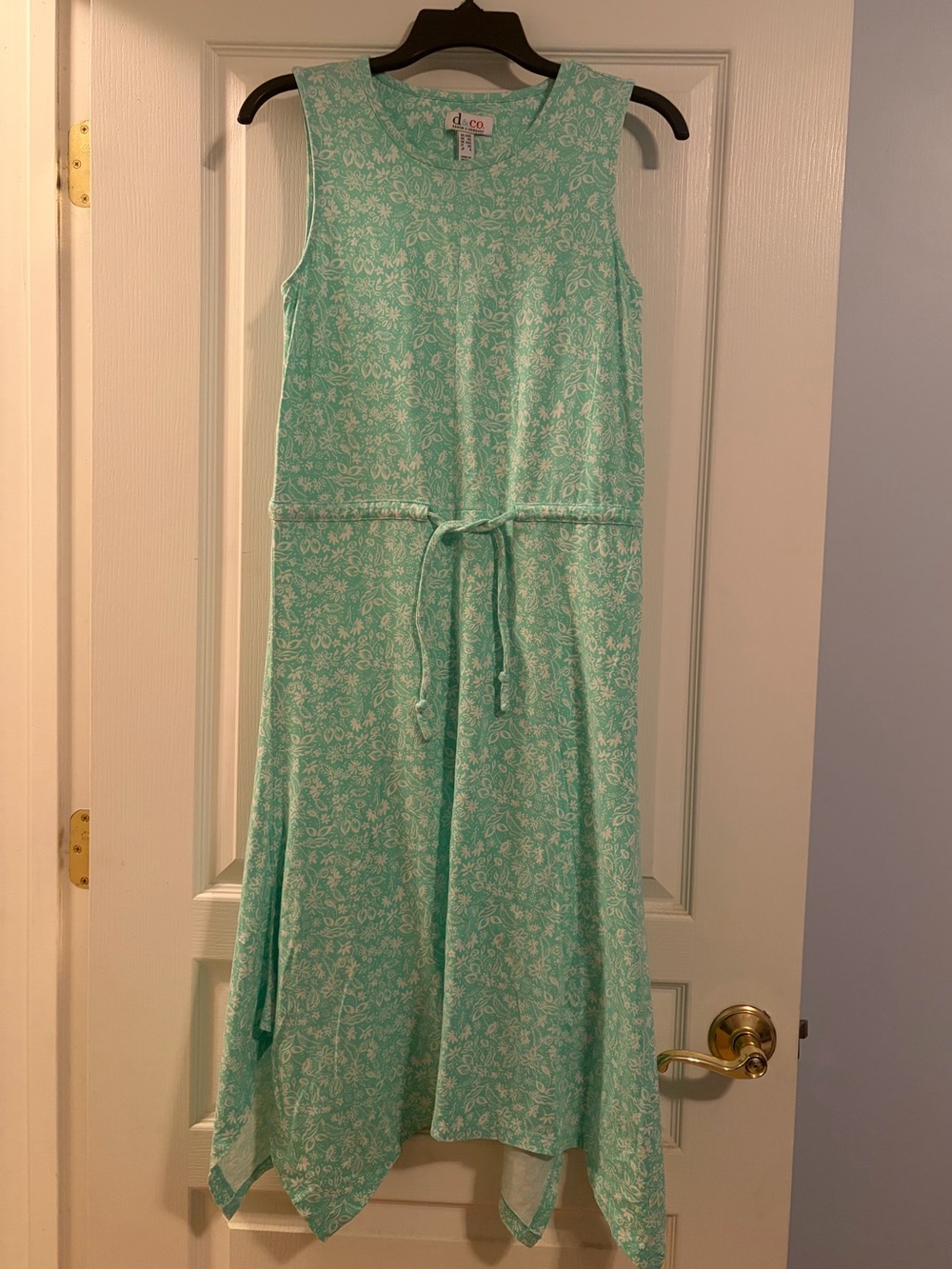 Mint Green Floral Tie-Waist Sleeveless Dress